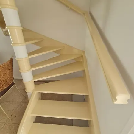 2 Bedroom Townhouse, Close To Harbour, Use Of Onsite Facilities * Paphos