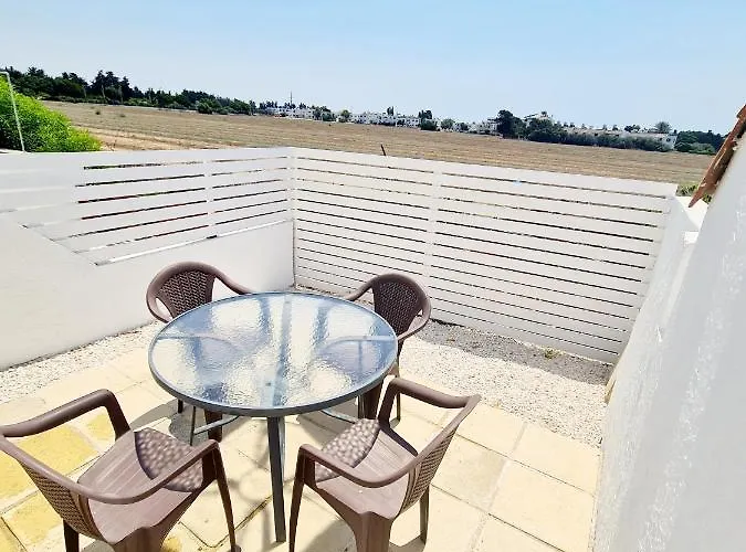 Apartamento 2 Bedroom Townhouse, Close To Harbour, Use Of Onsite Facilities *