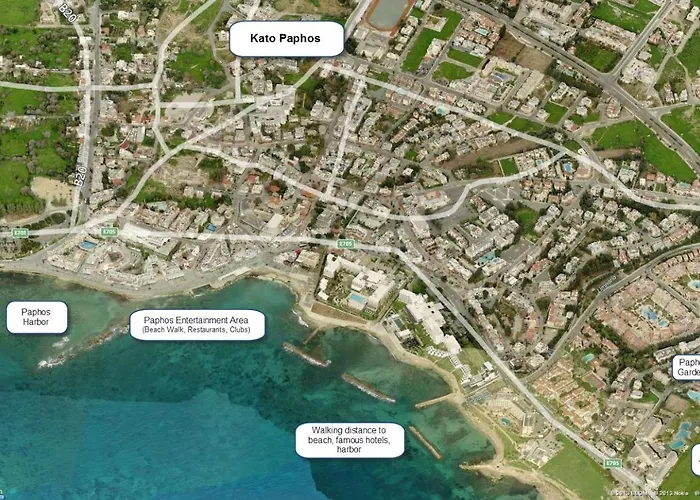 2 Bedroom Townhouse, Close To Harbour, Use Of Onsite Facilities Lejlighed Paphos